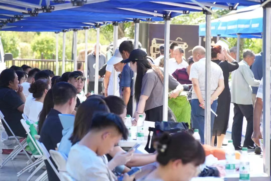 7月1日，2024工会帮就业行动系列招聘活动内蒙古专场启动