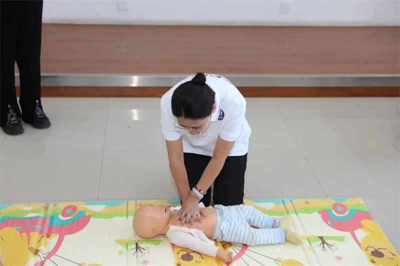 8月1日至2日，全区托育职业技能竞赛在内蒙古商贸职业学院举行