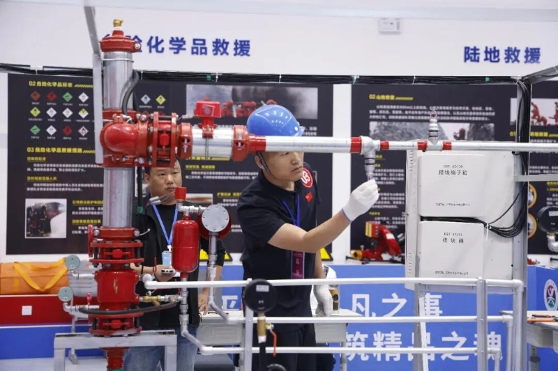 技能大赛育英才 匠心逐梦展风采.jpg