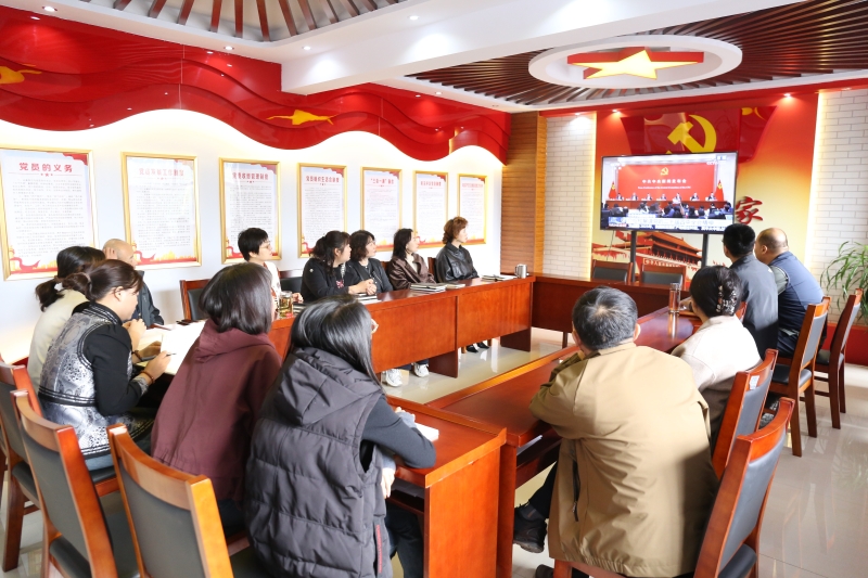 聆听时代强音 筑牢初心使命.jpg