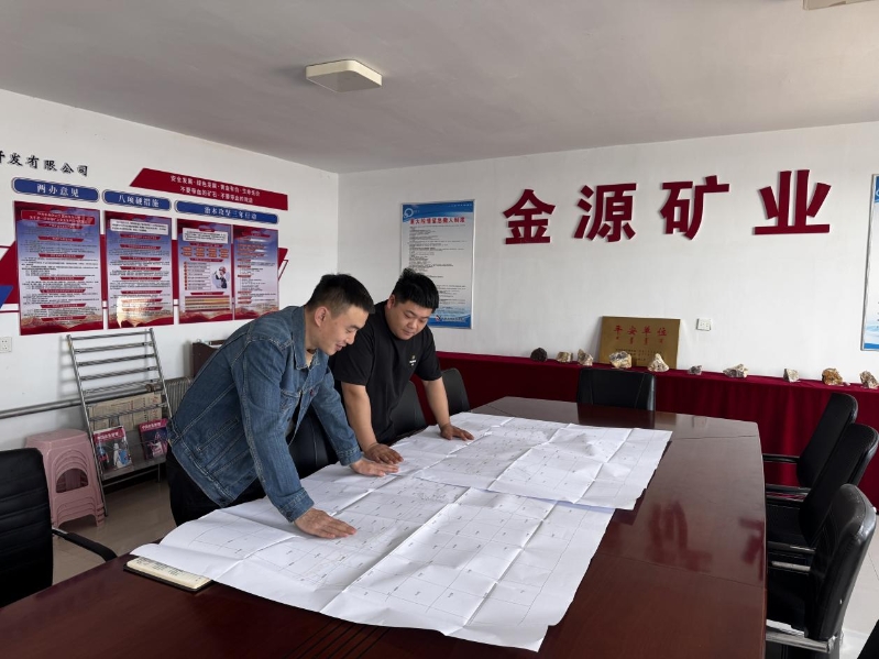 企业“点单”工会“派单”劳模“接单”——林西县总工会开展“匠心助企 技展赤峰”劳模工匠助企行专项行动.jpg