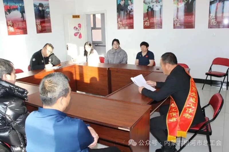 榜样力量润校园 斗志昂扬向未来2.jpg