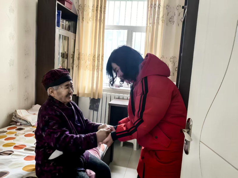 以心暖寒冬  用爱催热费4.png