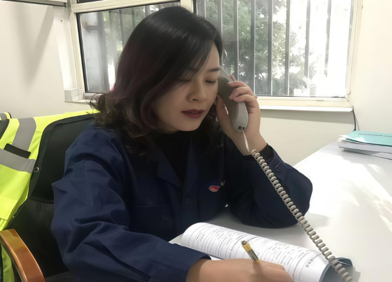 以心暖寒冬  用爱催热费2.png