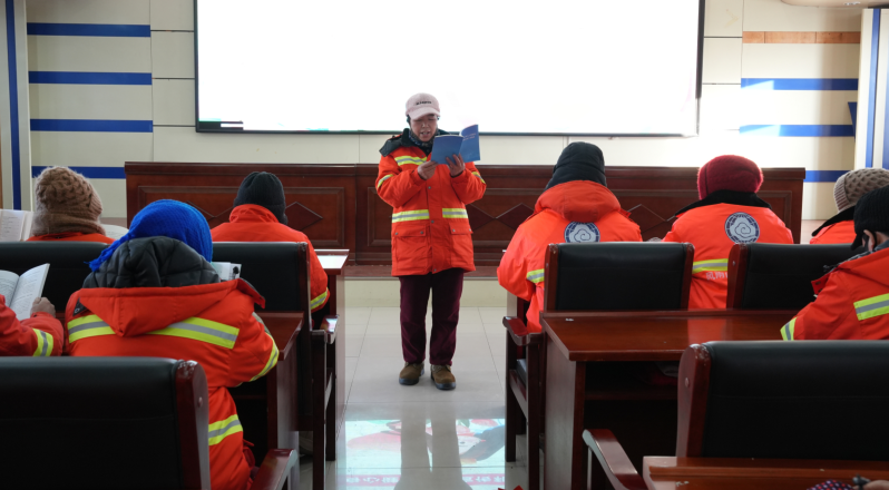 突泉县总工会开展“玫瑰书香”女职工主题阅读活动1