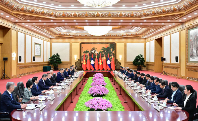 习近平同老挝人民革命党中央总书记、国家主席通伦举行会谈2.png