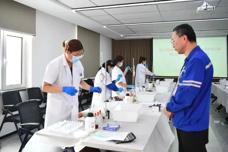 智囊团来了4.jpg