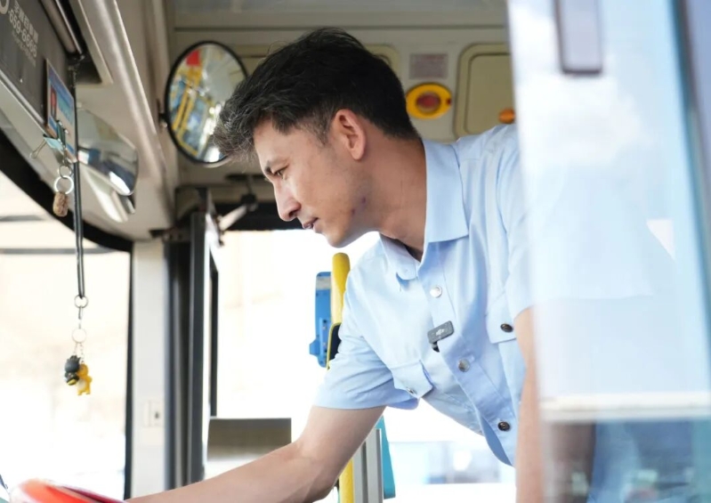王雄：“用心开好每一班车”4.jpg
