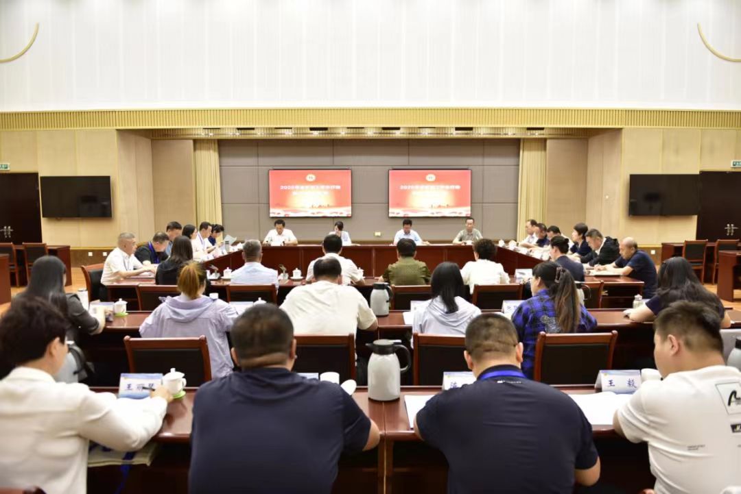 9月2日，自治区总工会在巴彦淖尔市举办全区职工节水行动现场推进活动