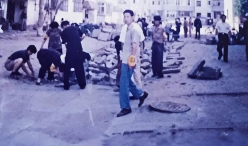 吴秀凤：扎根社区二十五载 绣出万家幸福图景1.jpg