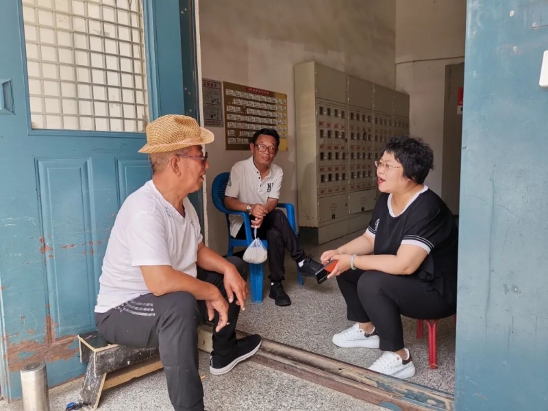 崔强：于繁杂处见本心2.jpg