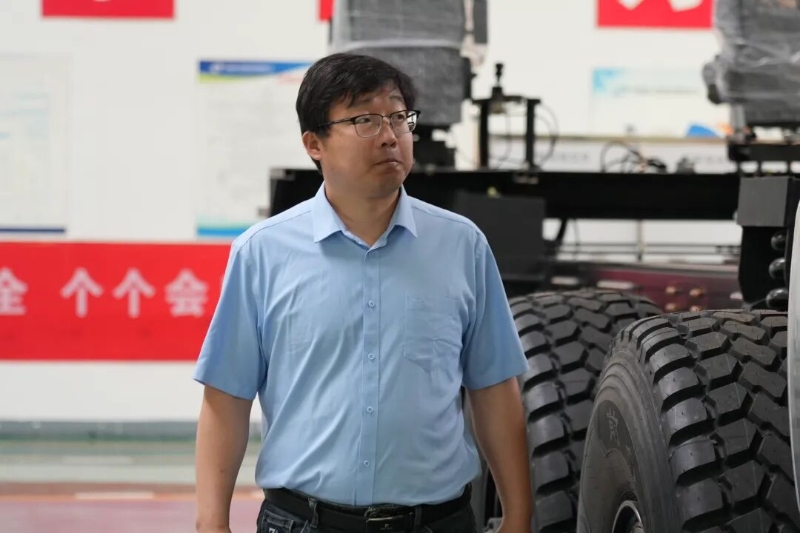 杨靖伟的十二载“一线兵法”5.jpg