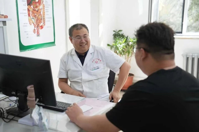 一把手术刀，二十一年仁心路！4.jpg